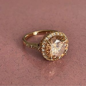 Gorgeous Morganite Cocktail Ring Cubic Zirconia Gold Tone Size 9